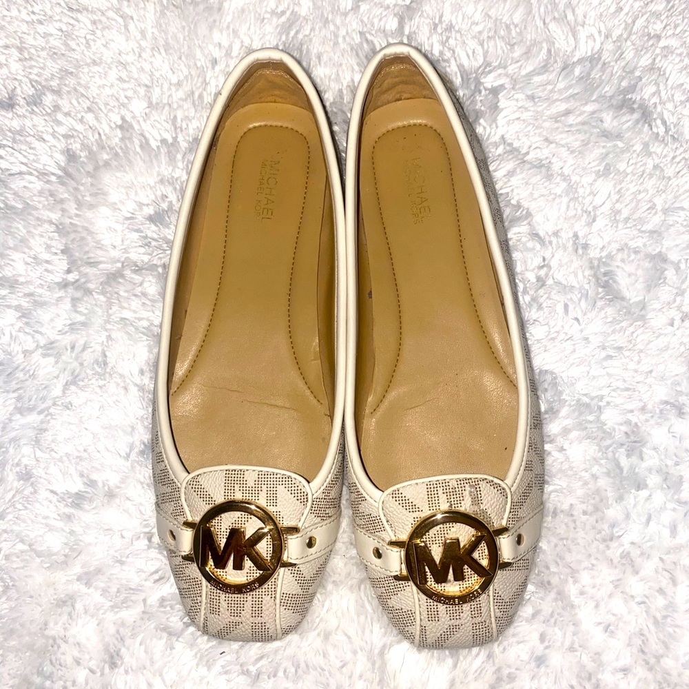 Michael Kors Flat - image 1